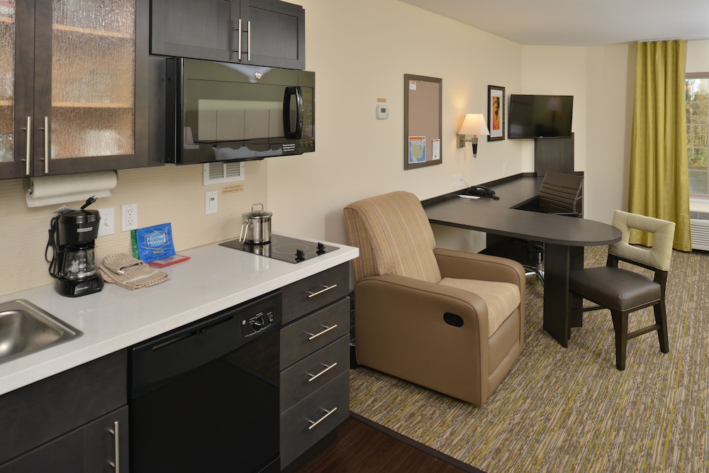 Candlewood Suites Eugene Springfield 48/48