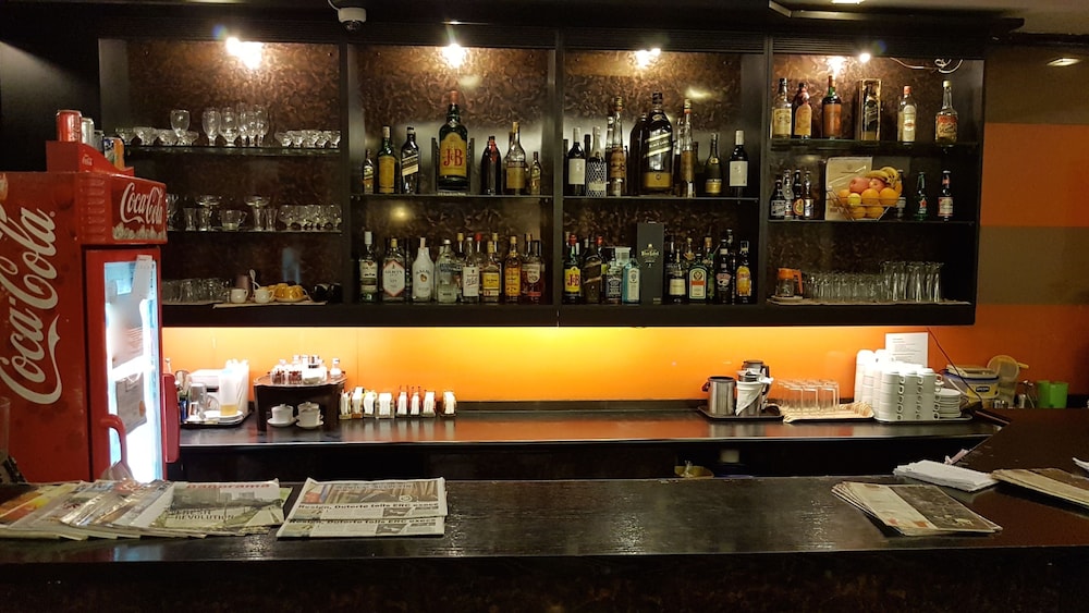 海滨大厦酒店(Riviera Mansion Hotel) 图片1