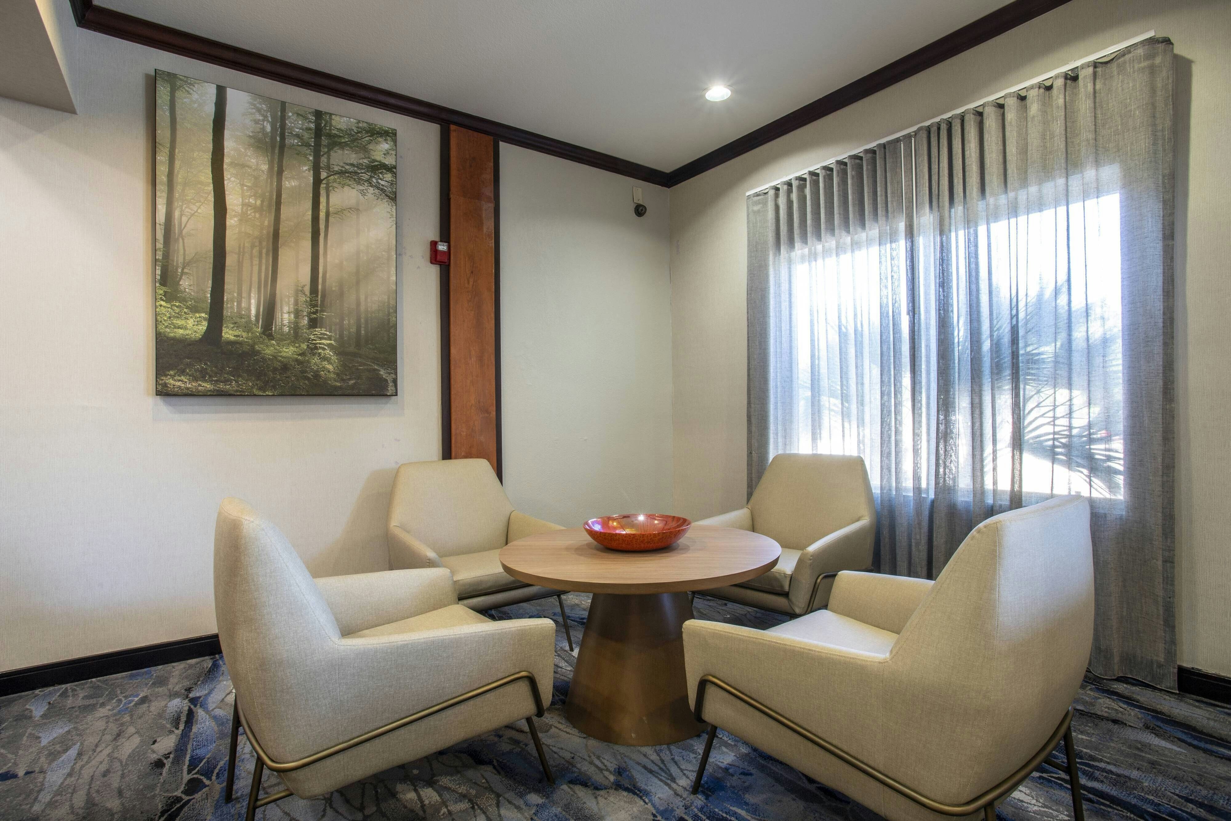 Fairfield Inn Suites Marriott San Antonio Boerne 5/12