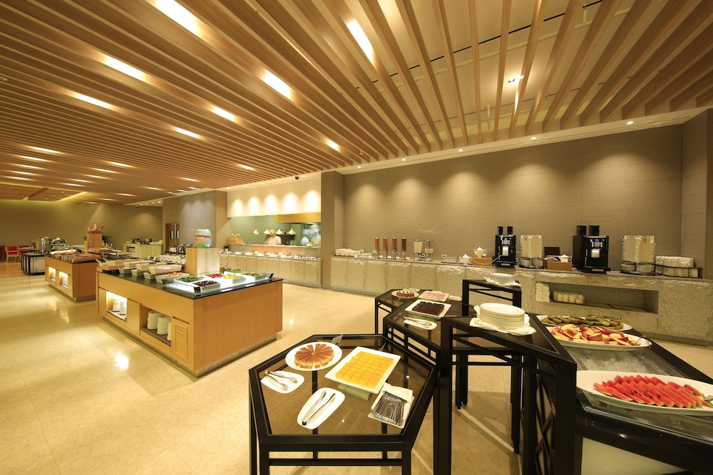 Jeju Booyoung Hotel & Resort 35/54