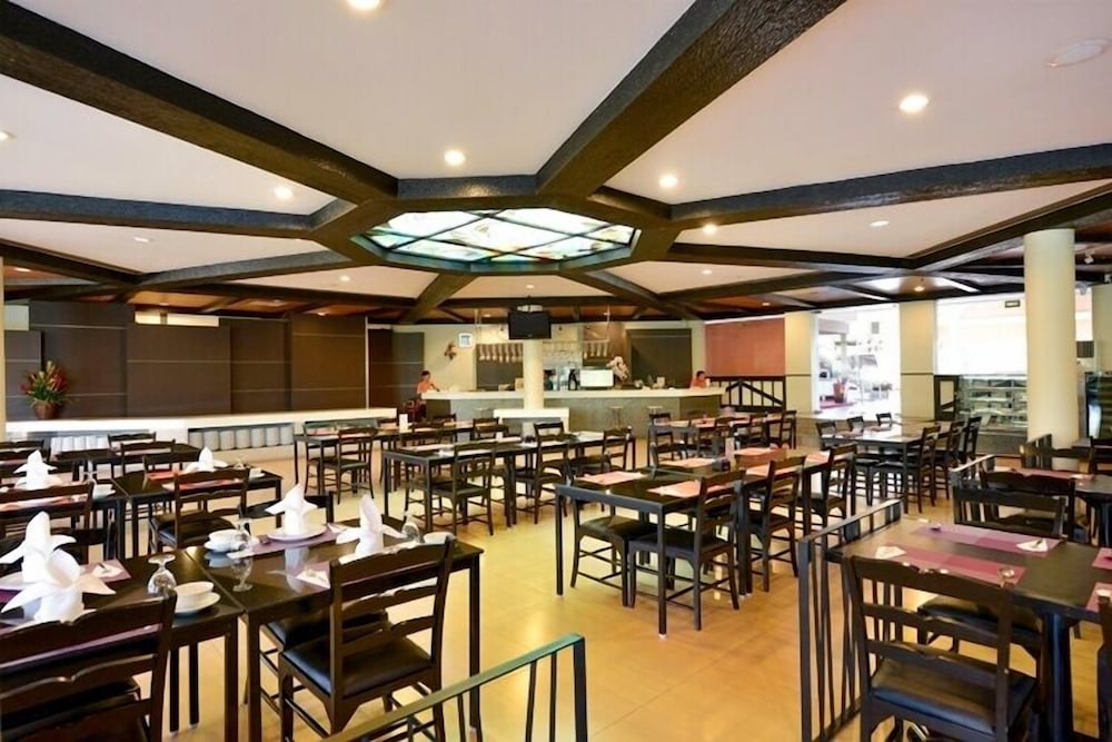 SIR JAMES RESORT SARABURI 38/50