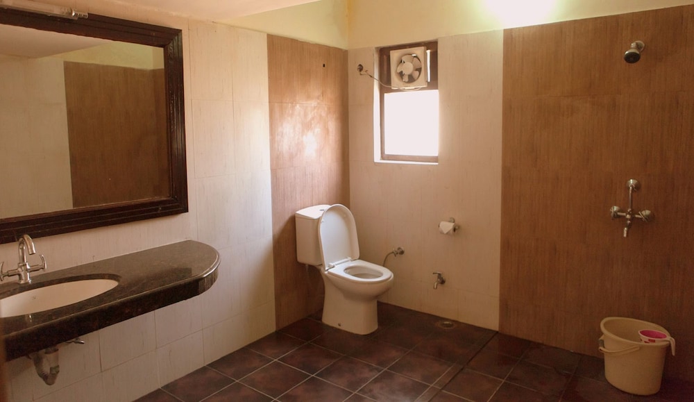 PARWATI WILD ABODE 25/27
