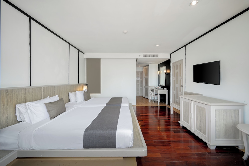 Andamantra Resort And Villa Phuket 10/49