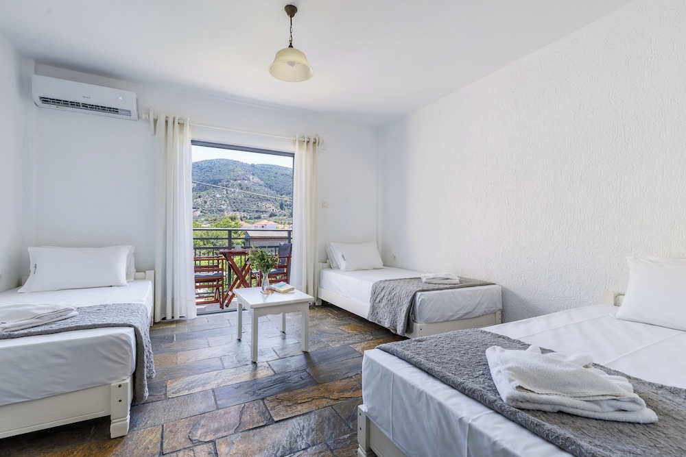 Hotel Amalia 23/67