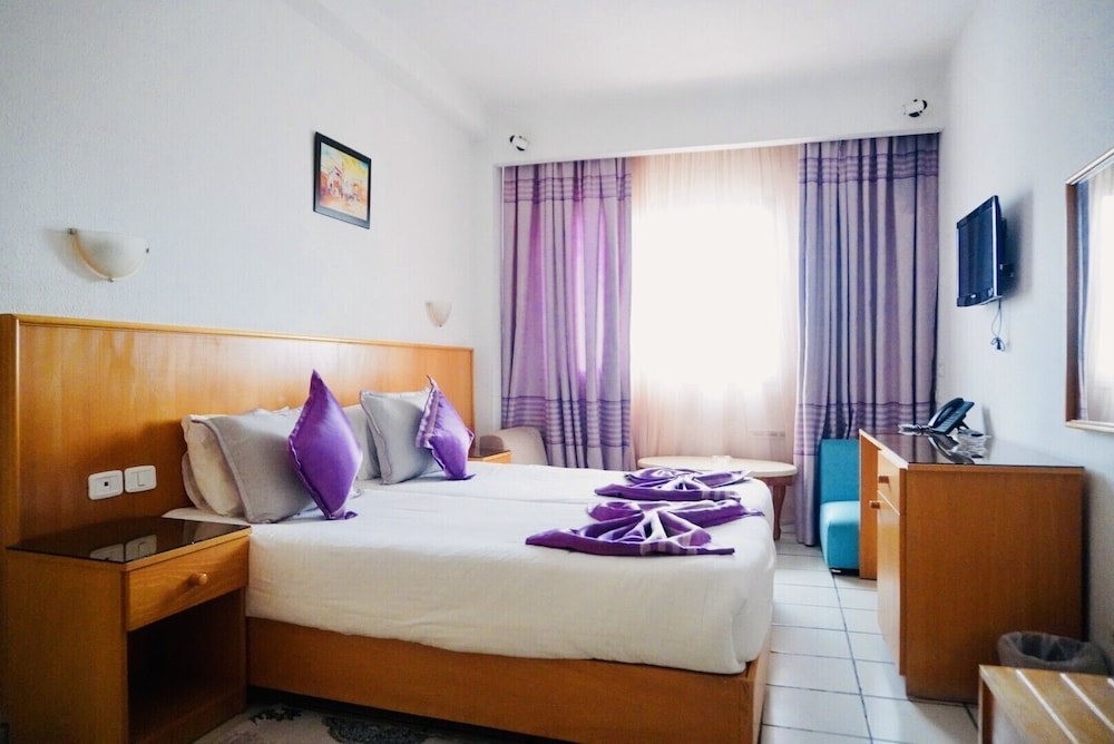 Hotel Le National 16/41