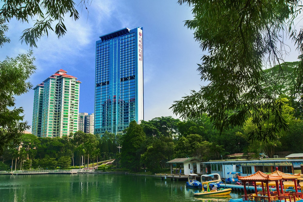 Soluxe Hotel Guangzhou 60/69