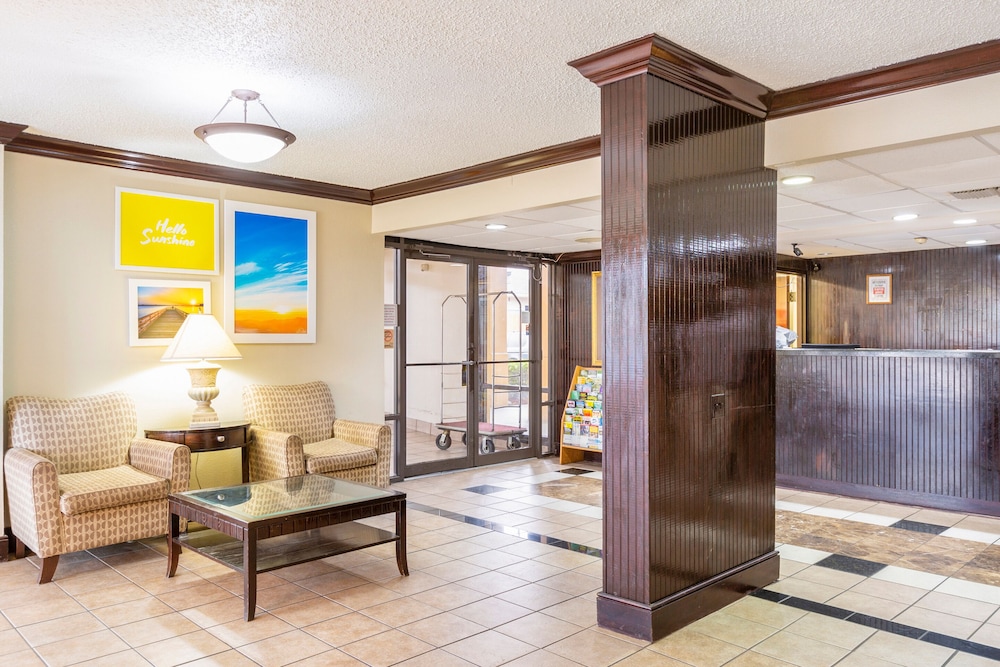 Hotel Baton Rouge Mid City 43/55