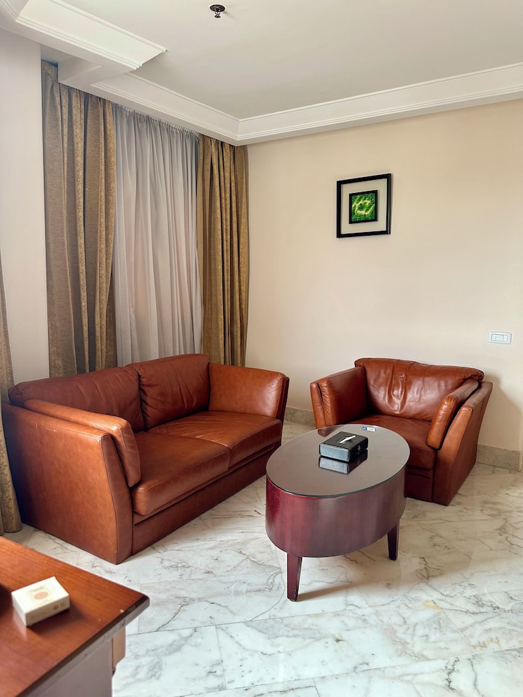 Tunis Grand Hotel 22/50