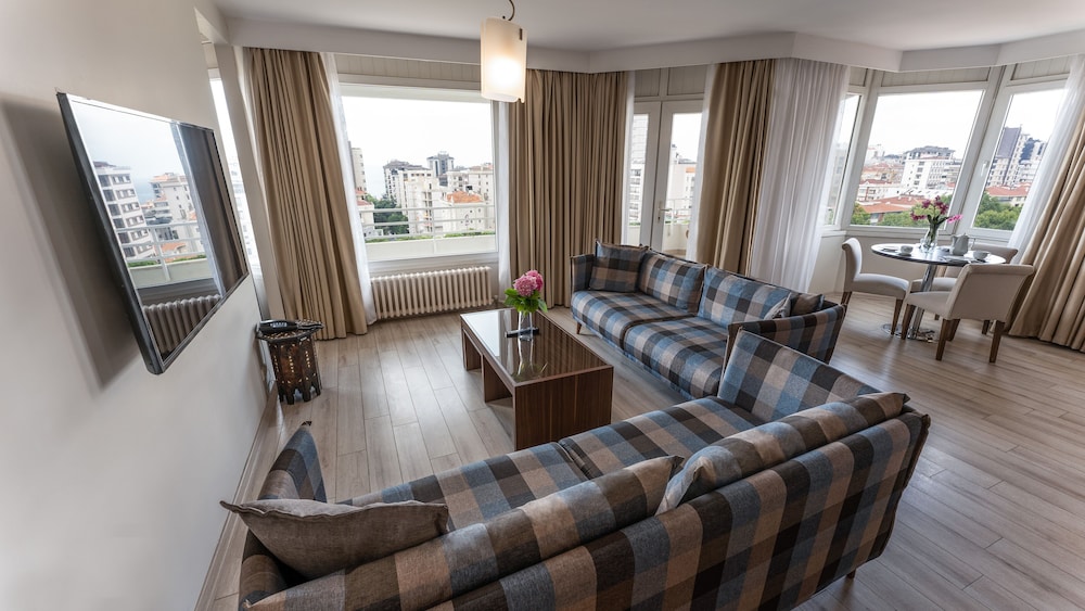 The Marmara Suadiye Residence 50/79