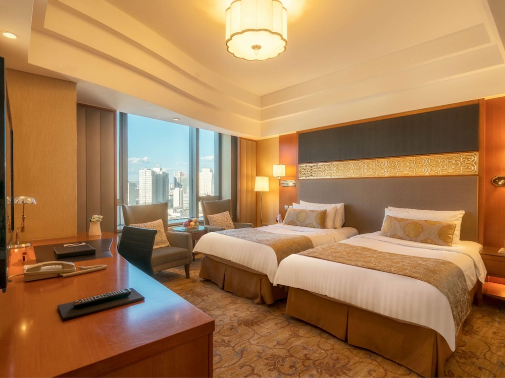 Shangri-La Huhhot 8/55