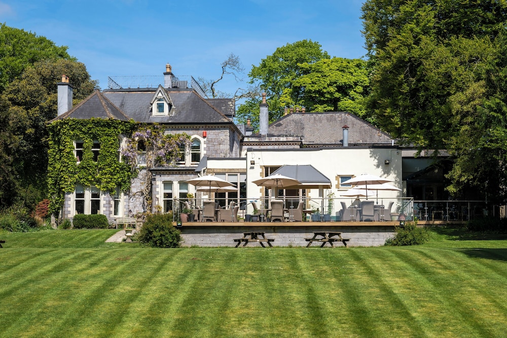 Penmorvah Manor Hotel 50/55