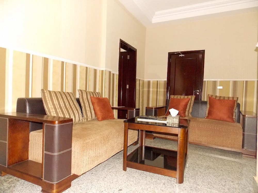 Best Western Plus Ajuji Hotel 21/29