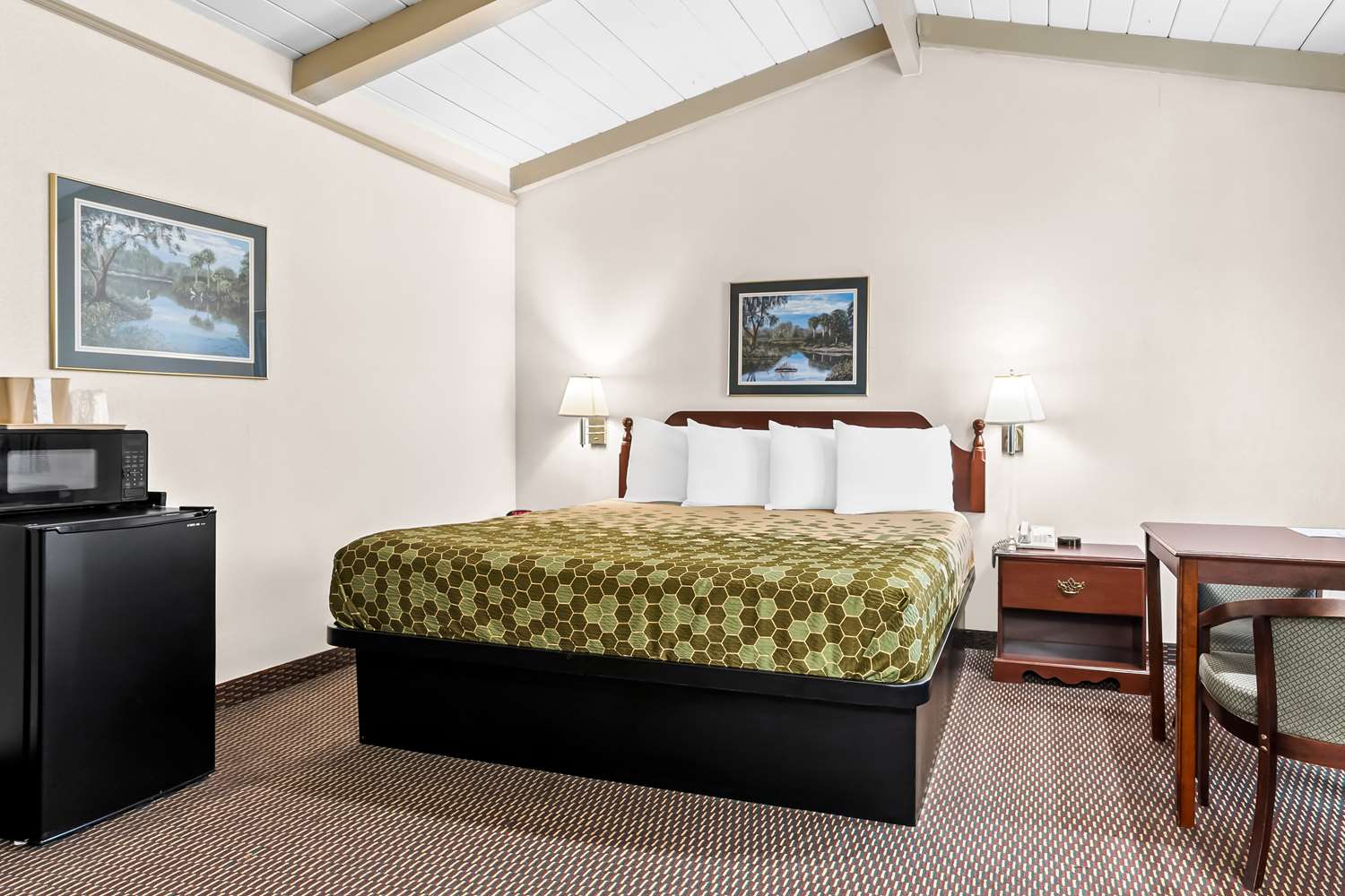 Surestay Hotel By Best Western Castro Valley 11/15