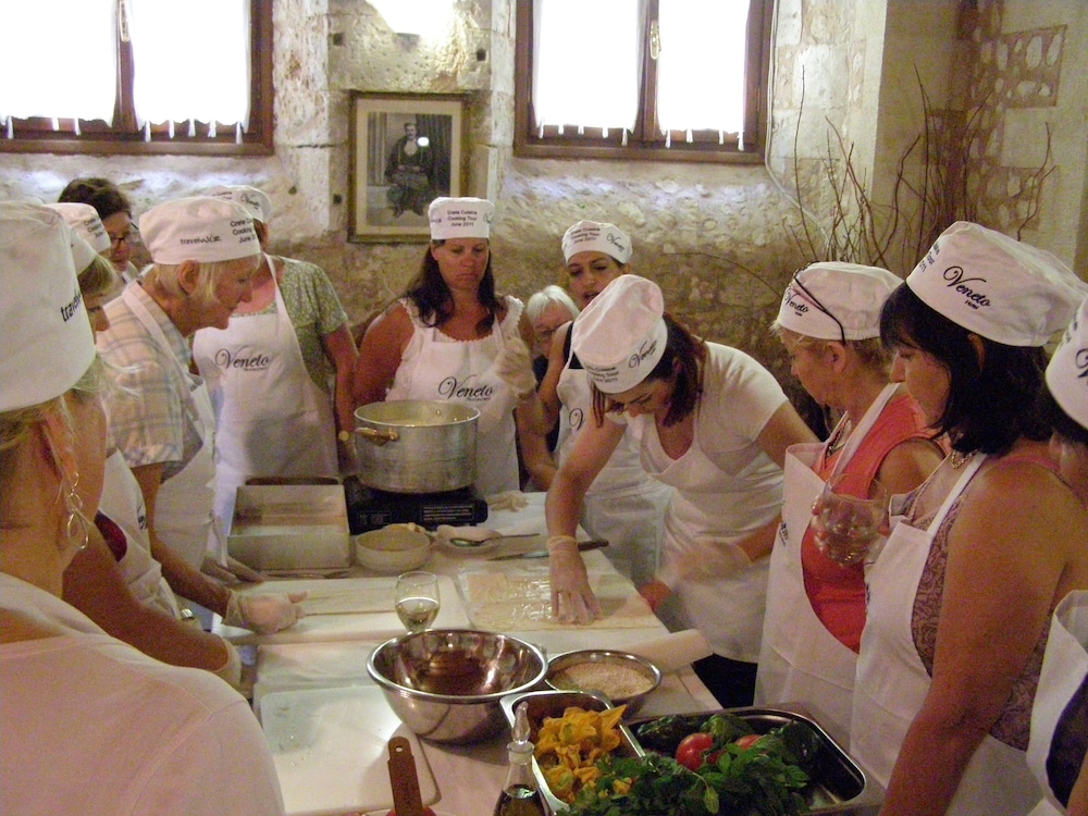 Veneto Boutique Hotel 69/77