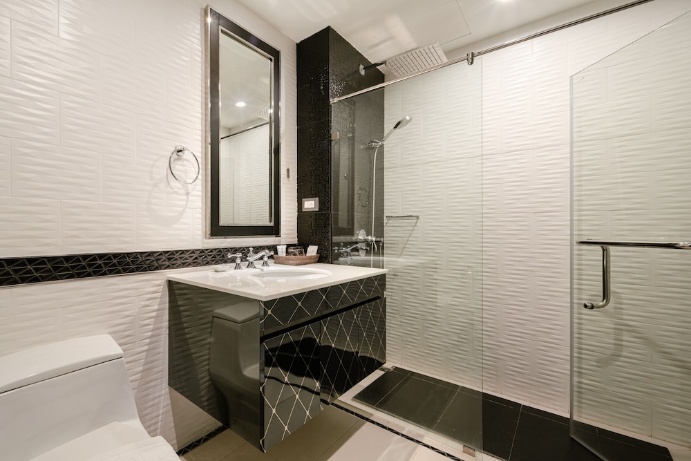 Sirin Exclusive Hotel and Residence 68/70