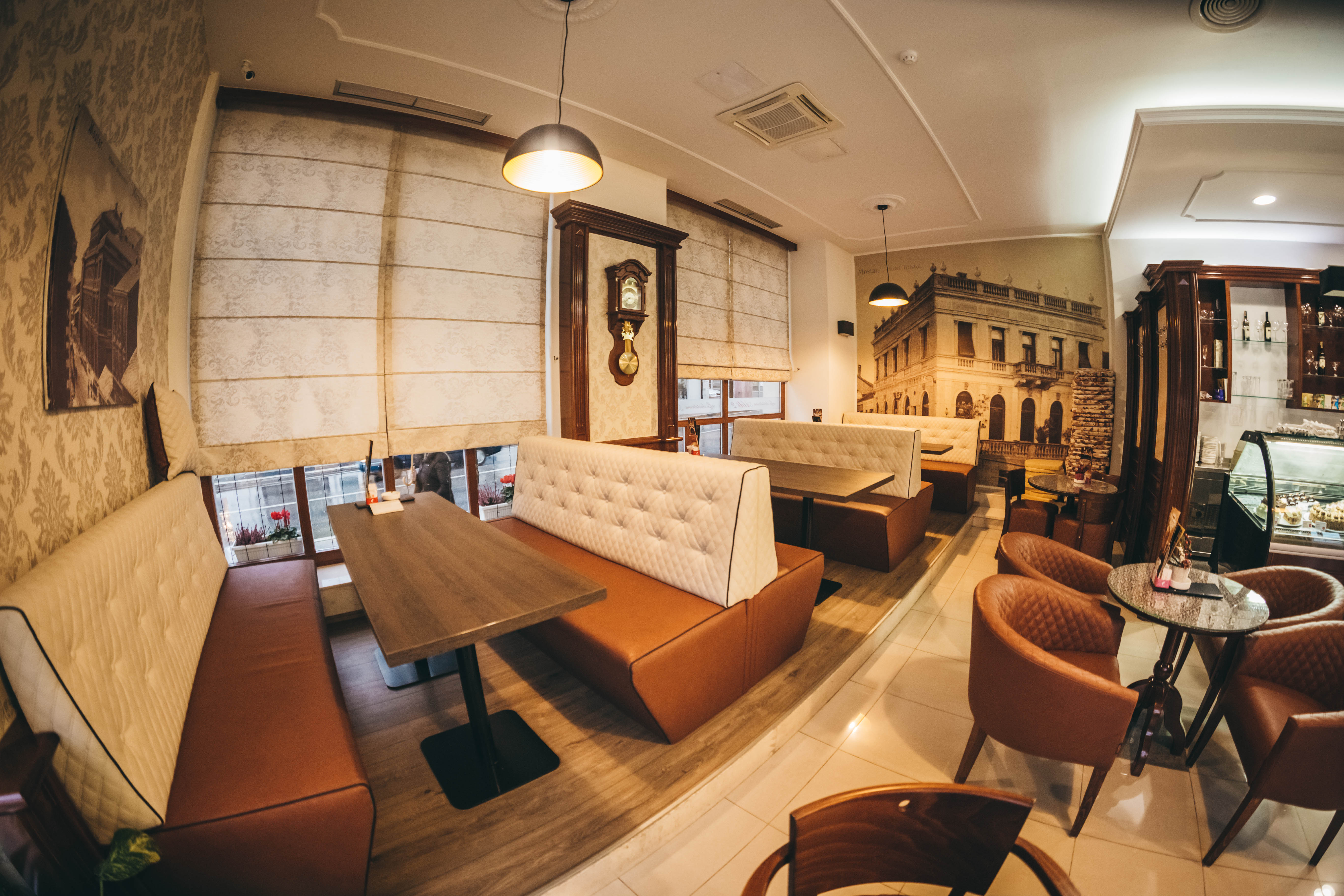 Bristol Hotel 34/50