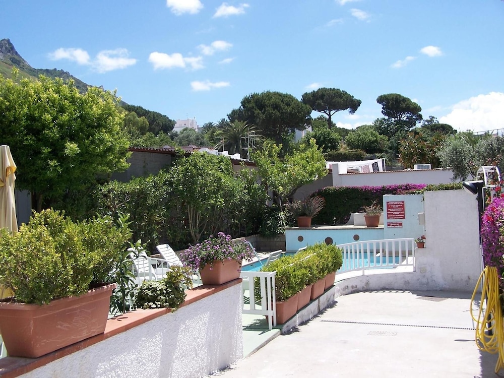 Hotel Villa Mena 11/50