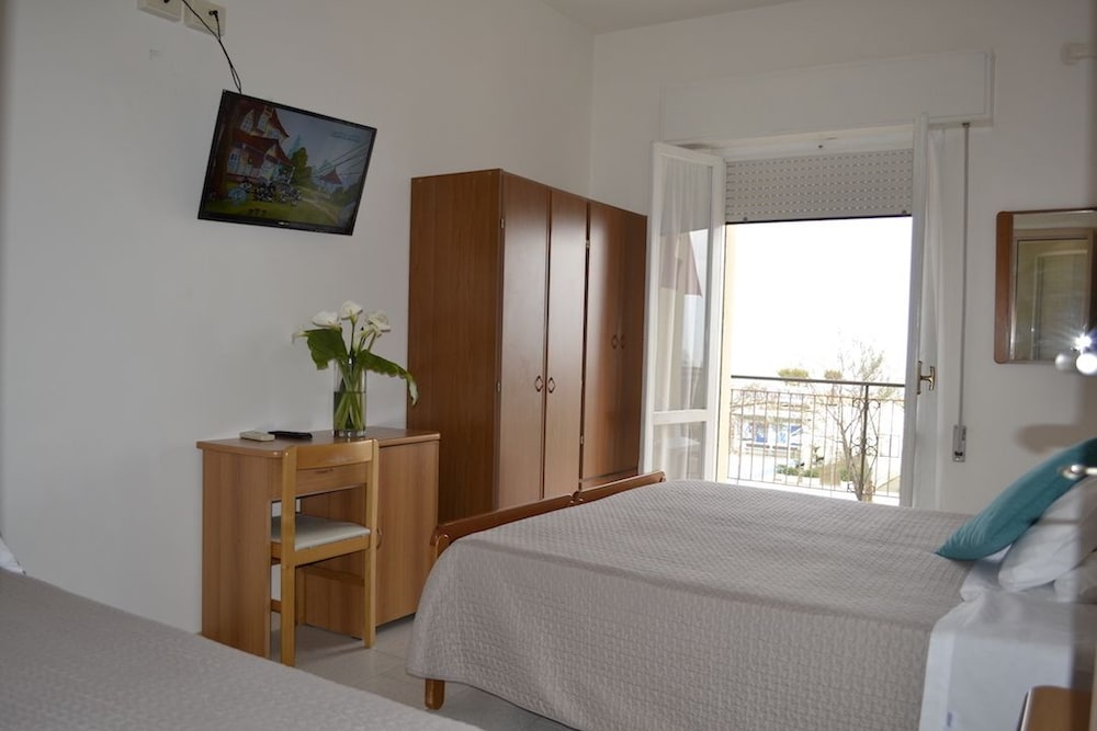 SPORTUR CLUB HOTEL 17/72