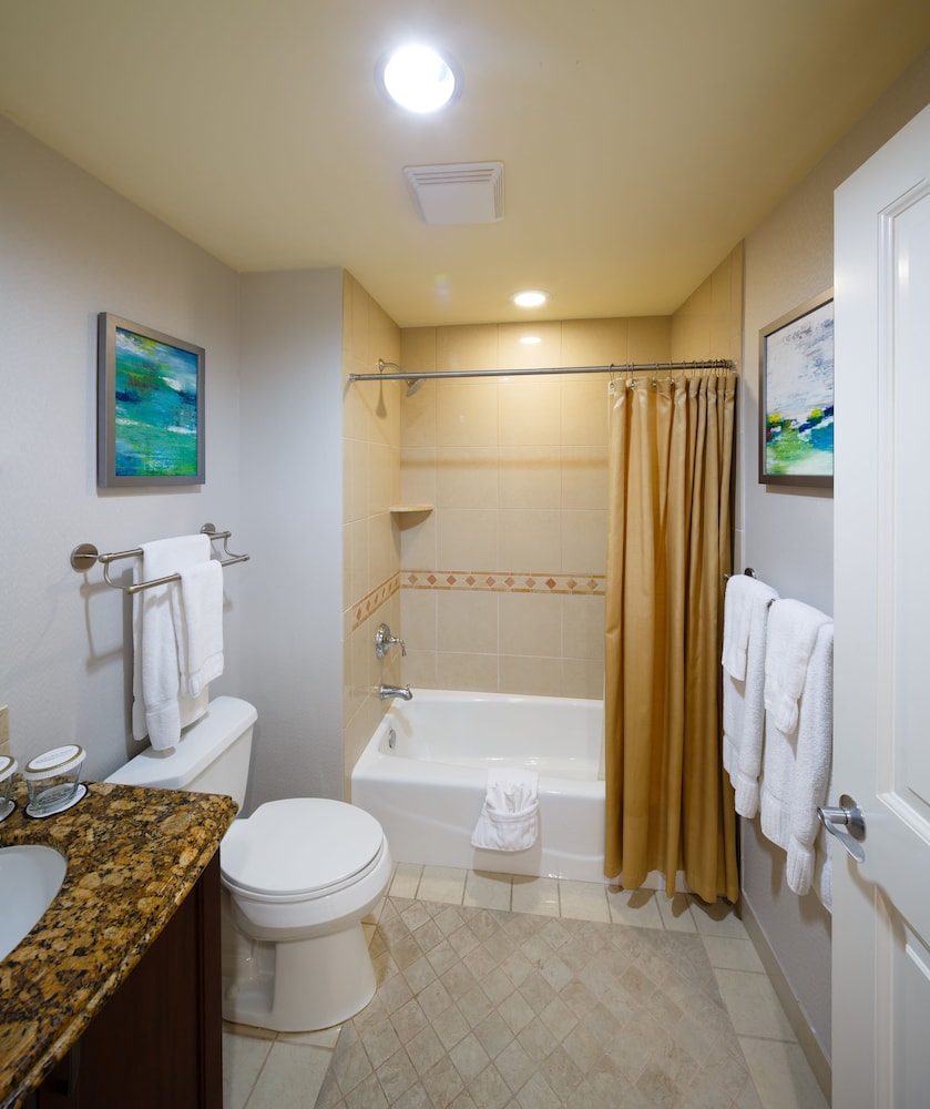 Naples Bay Resort 19/72