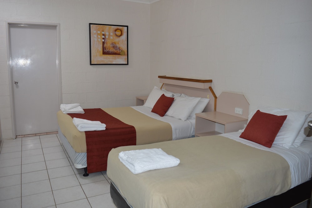 Mid City Motor Inn 17/41