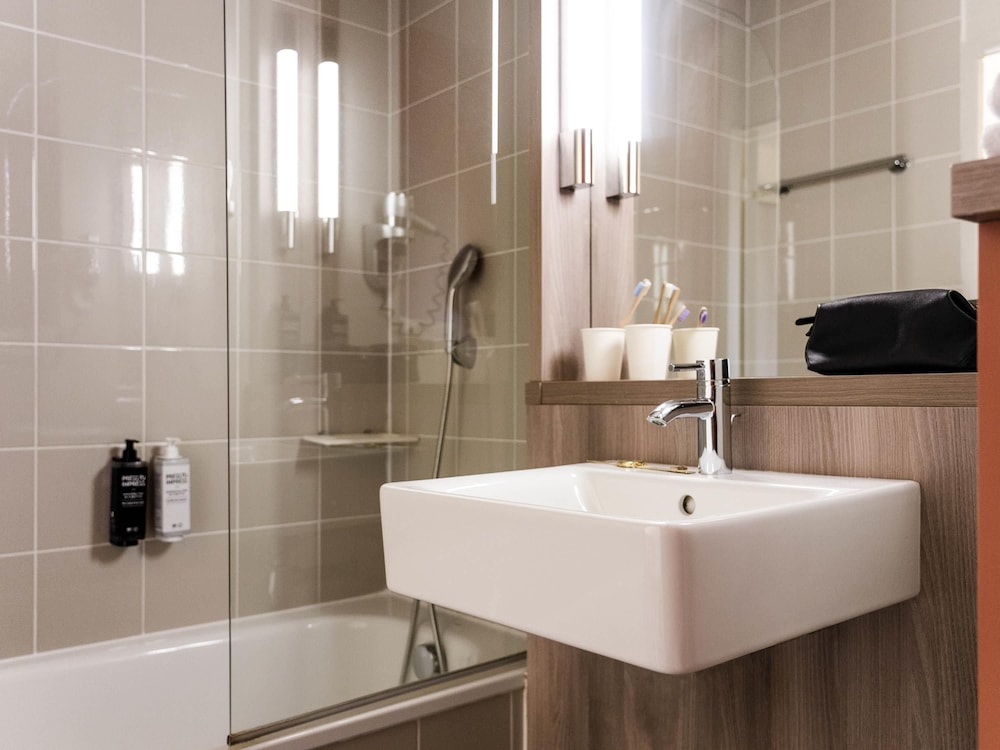 ibis Styles Versailles Saint Quentin en Yvelines Hotel 47/50