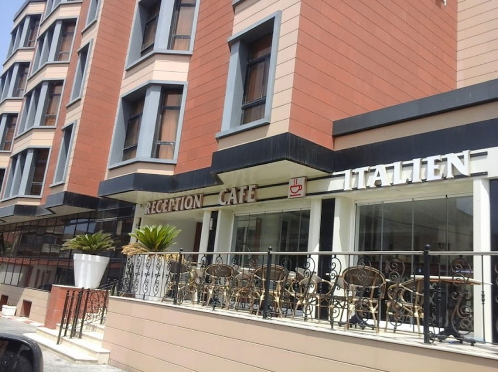 Hotel Dar El Aaz - Jijel in JIJEL