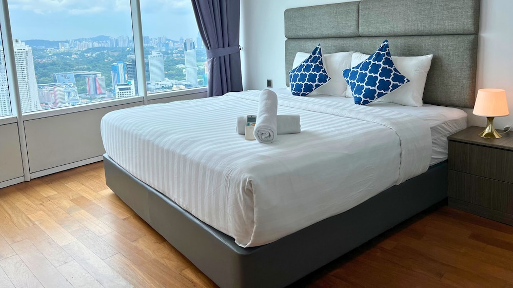 Yemala Suites @ Vortex KLCC 8/33