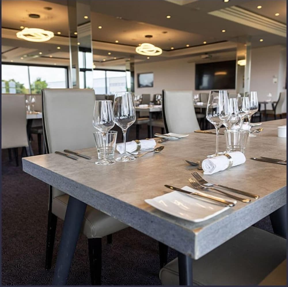 The Hotel at Mill Farm 34/47