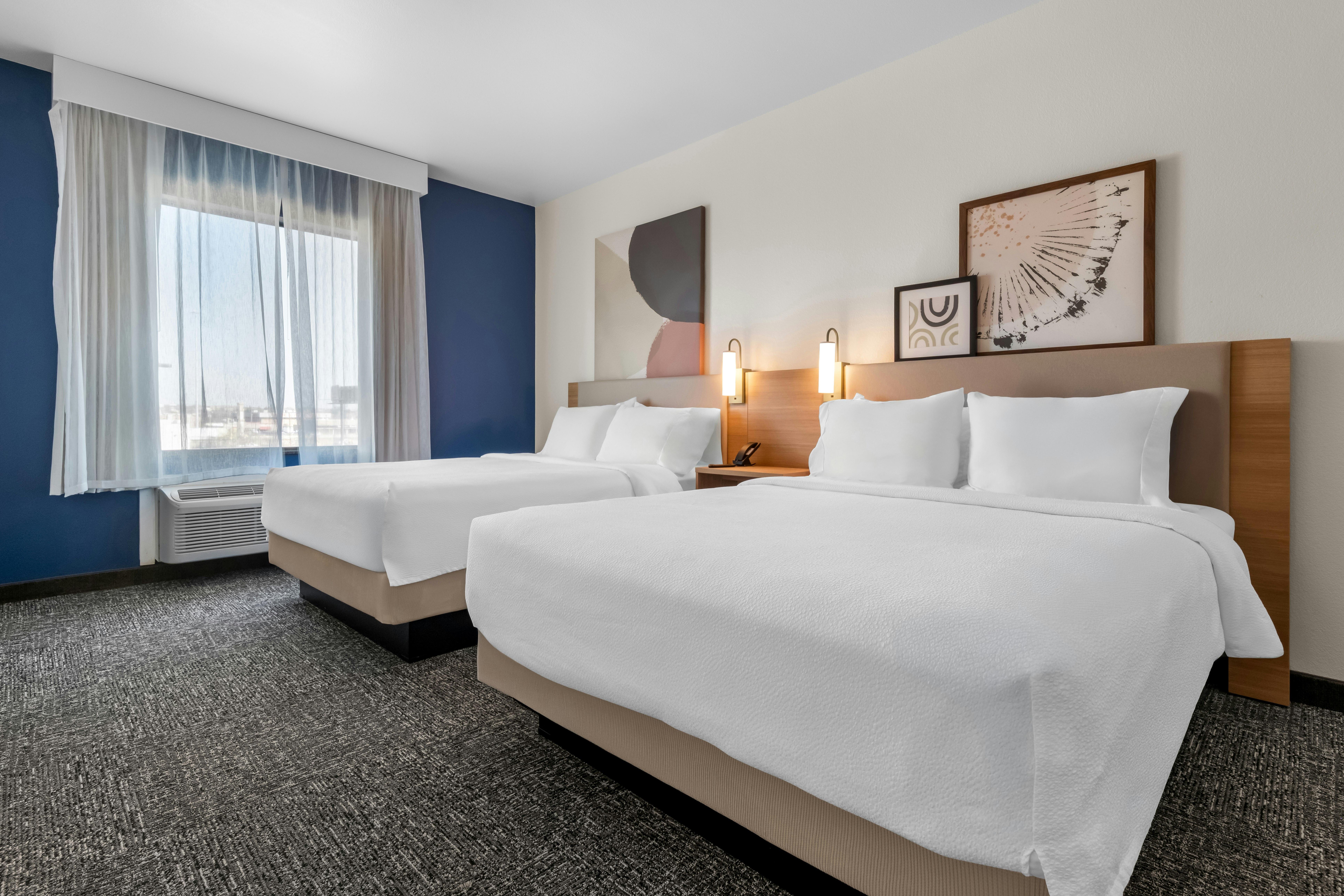 ROOM, 2 QUEEN BEDS, SOFA