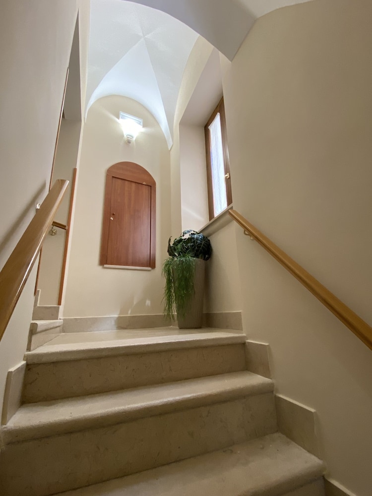 Albergo Del Cacciatore 7/49