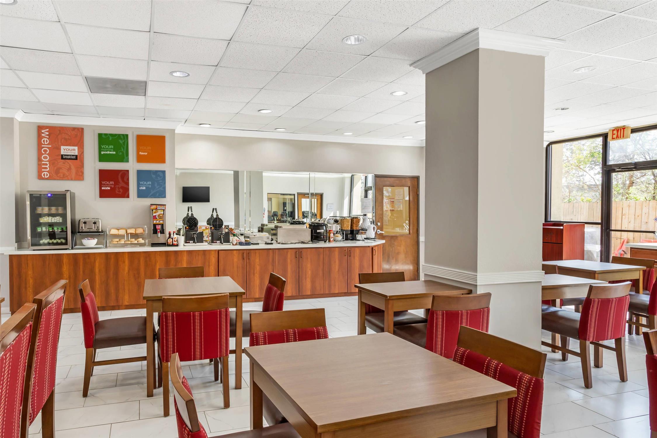 Comfort Suites Bush Intercontinental Airport 6/15