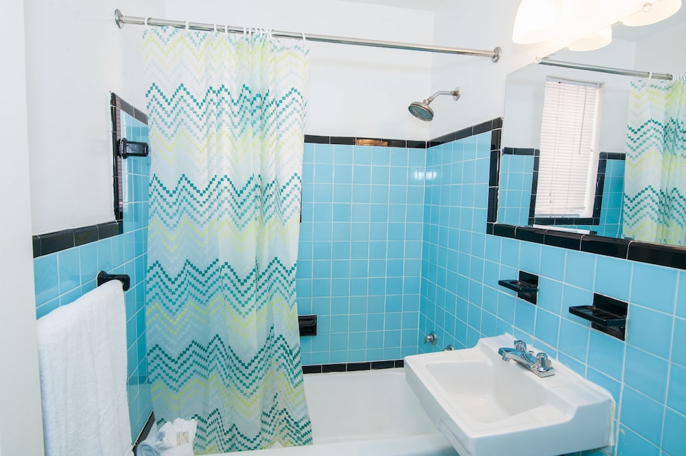 Island House South Beach 47/52