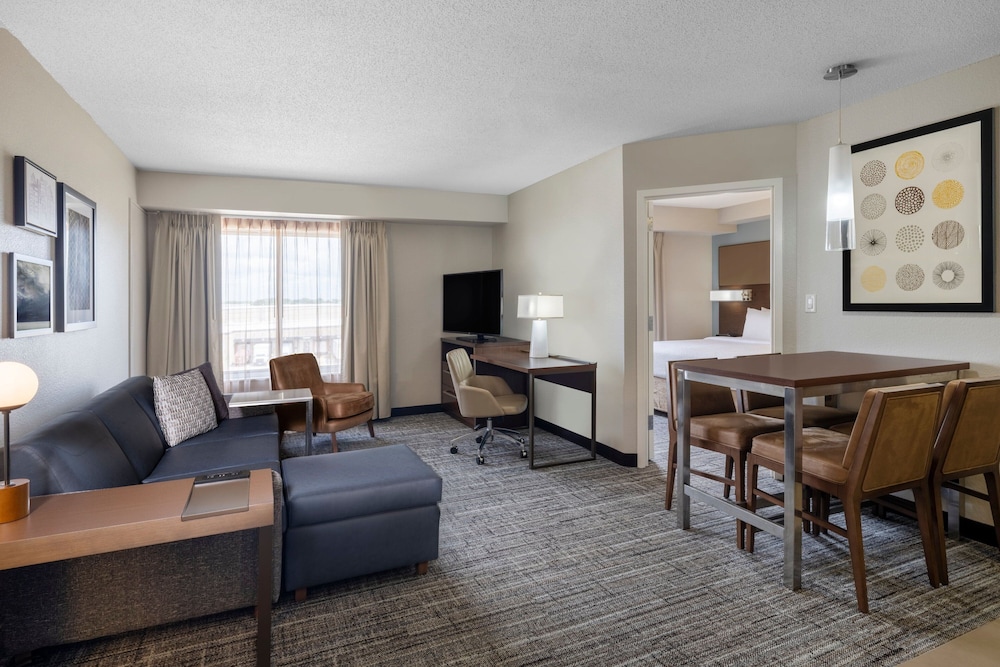 RESIDENCE INN BLOOMINGTON 25/34