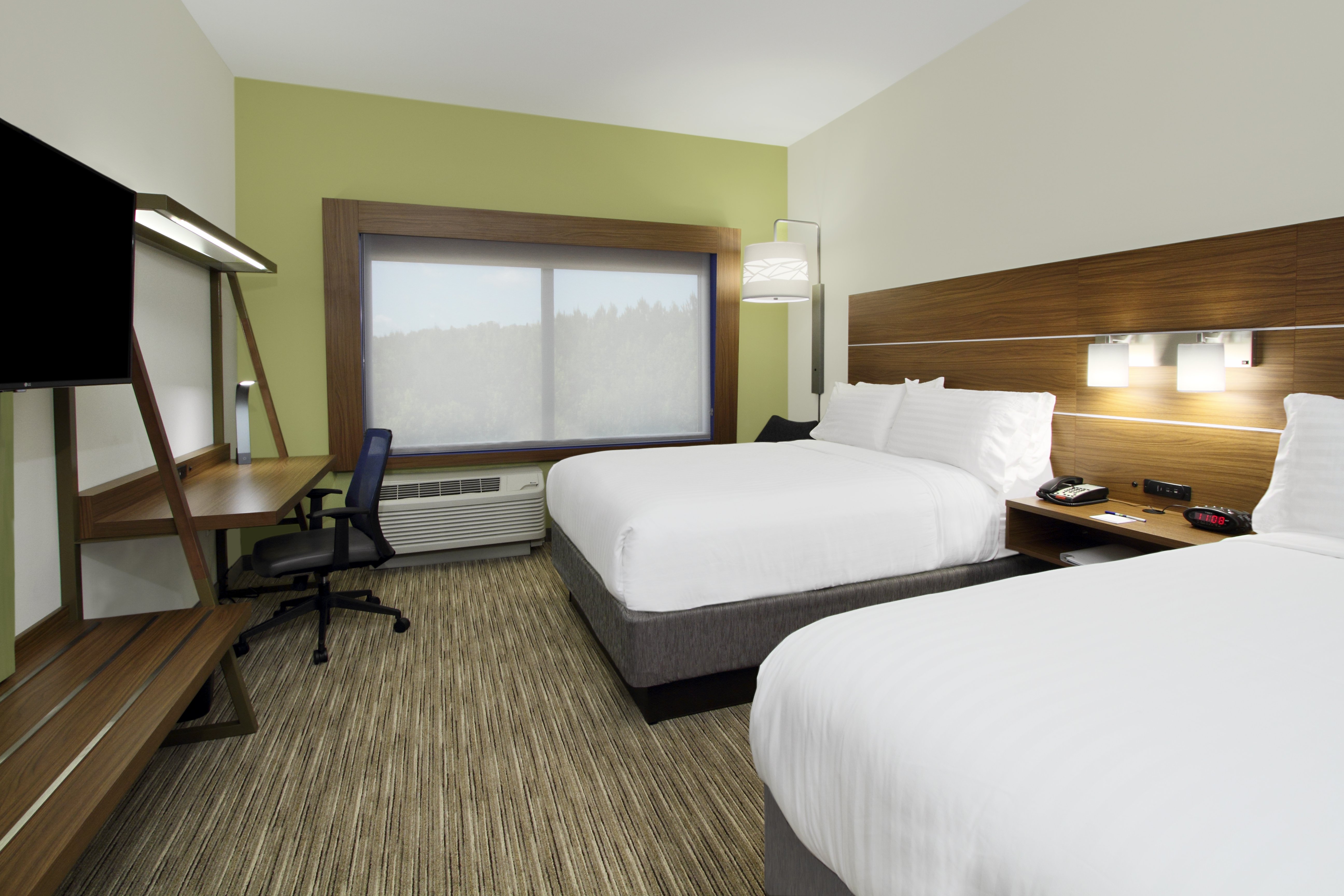 Holiday Inn Express Jasper 26/76