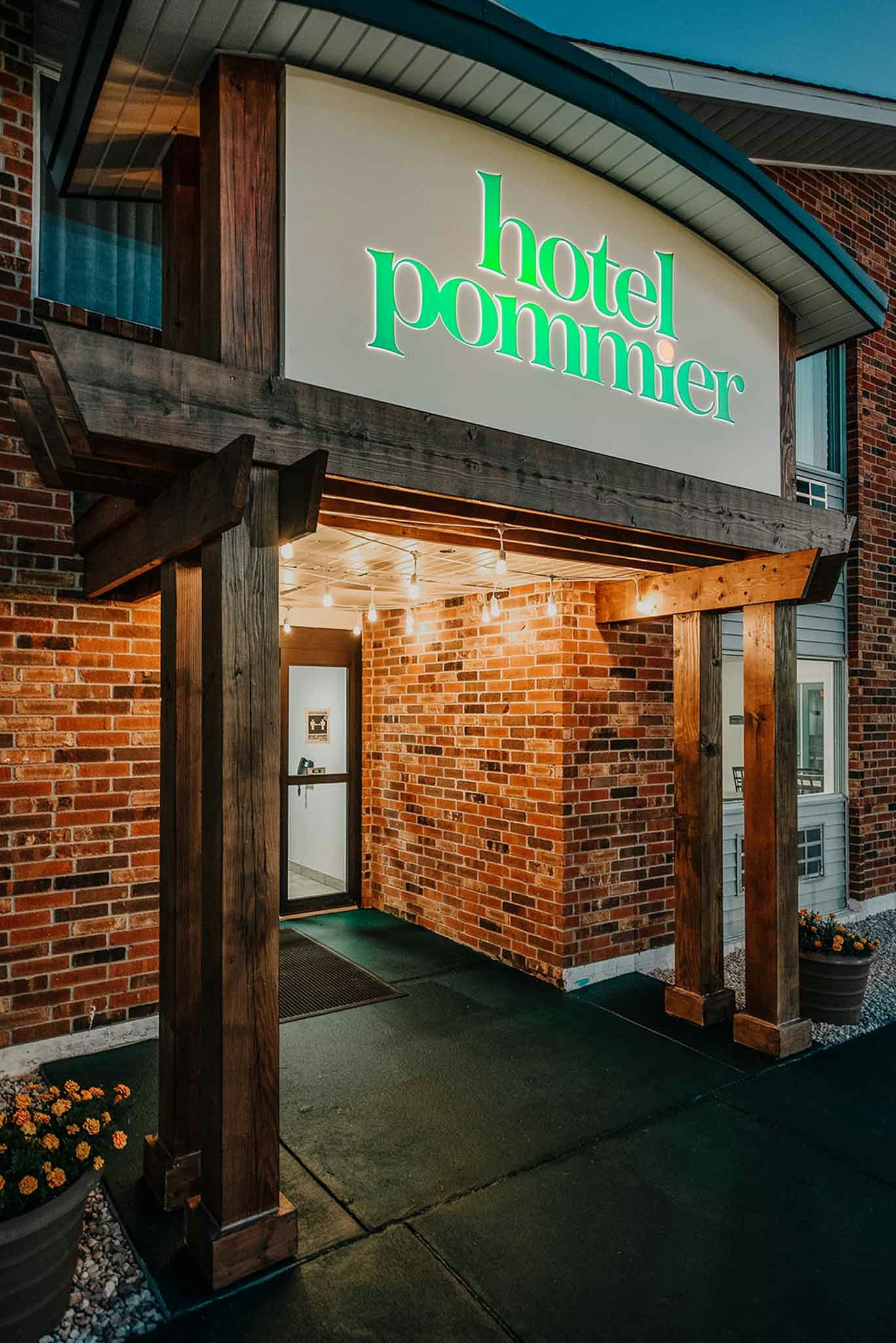 Hotel Pommier Indianola 1/22