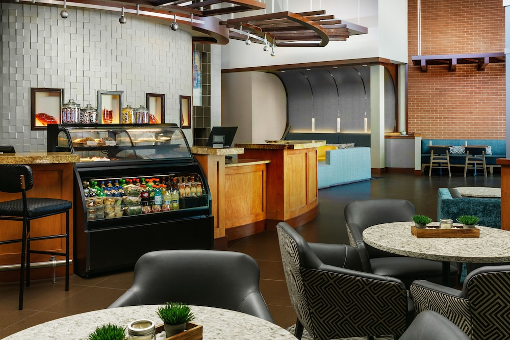 Hyatt Place Fort Lauderdale Airport - South & Cruise Port 27/44