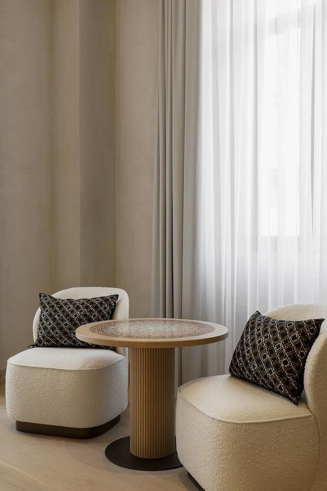 Park Hyatt Milano Hotel 88/93