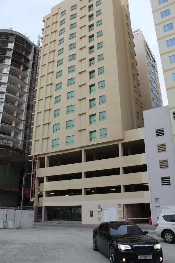 Marina Tower Juffair 35/40