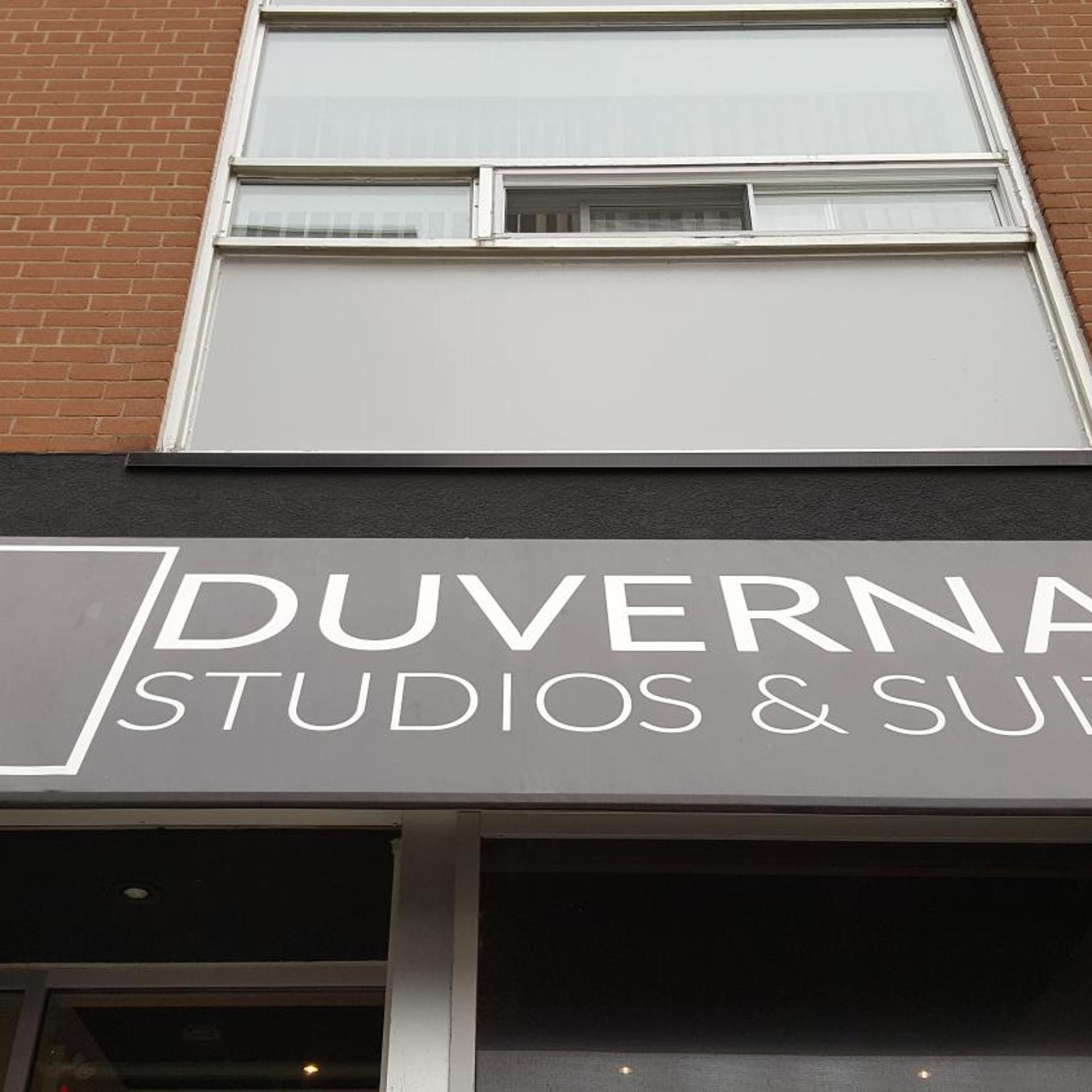Duvernay Studios And Suites 4/41