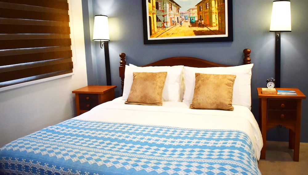 Paradores De Vigan 12/56