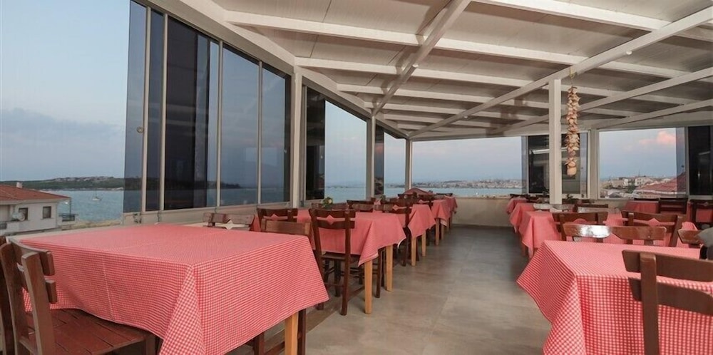 Cunda Demir Hotel 14/20