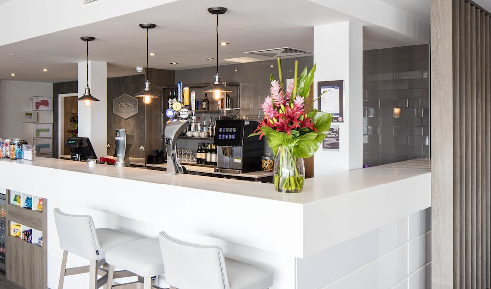 Hampton By Hilton Humberside Airport 7/38