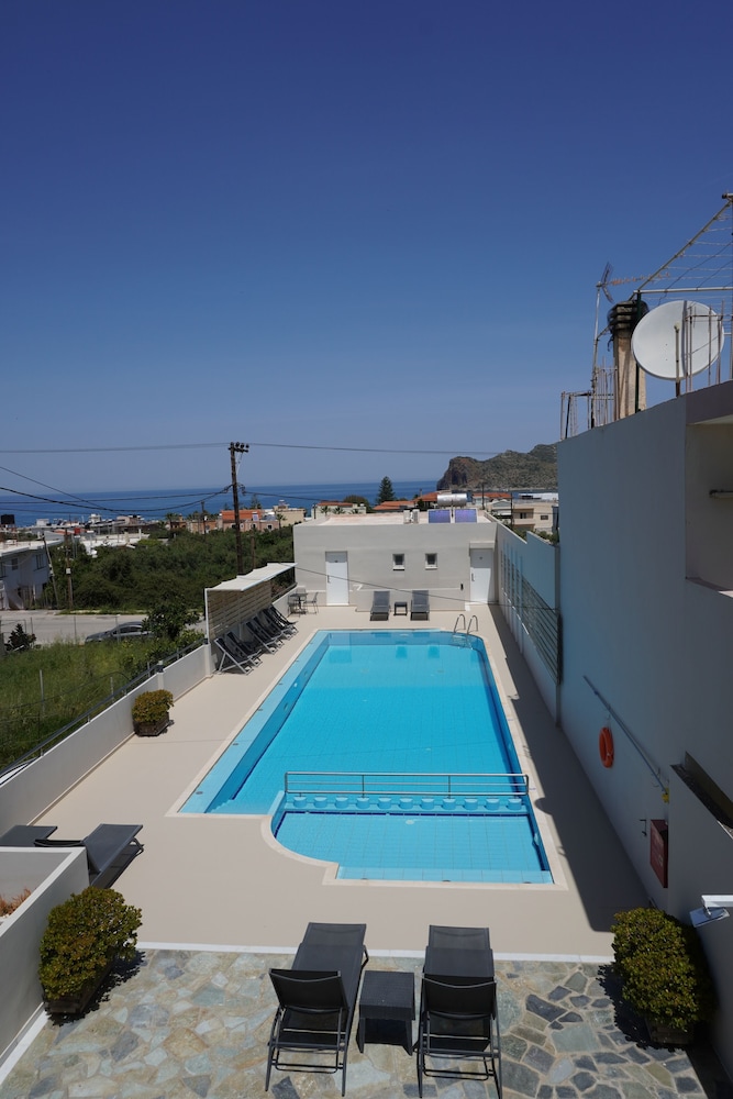 Aestas Apts 44/50