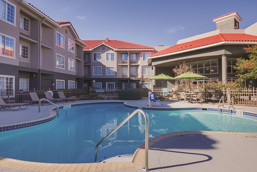 La Quinta Inn and Suites by Wyndham Austin Near The Domain 29/52