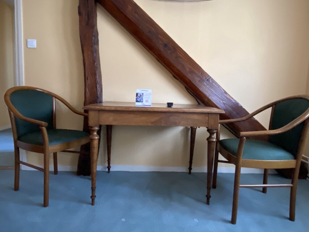 The Originals Boutique, Hotel Terminus, Bourg-en-Bresse Station 47/60