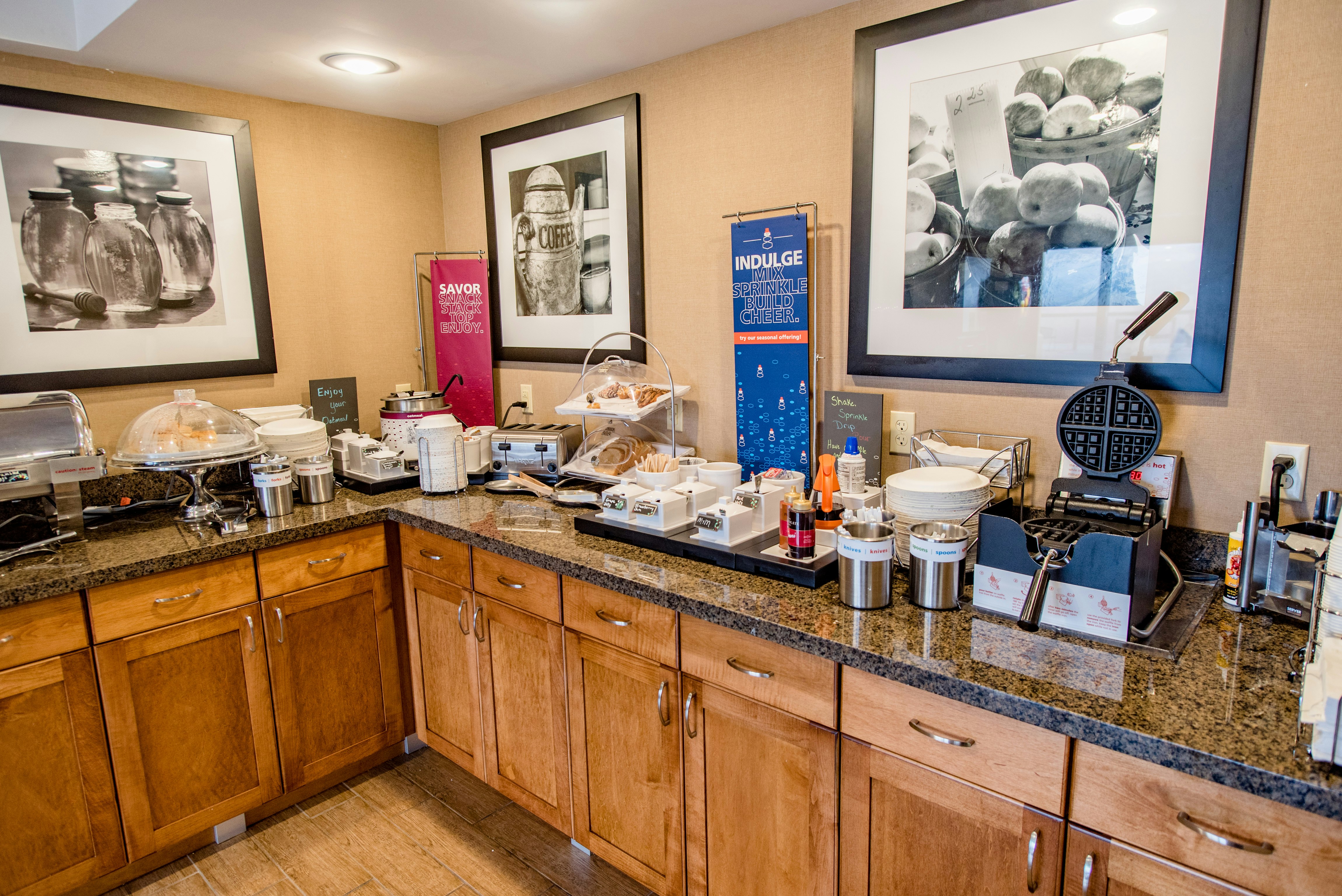 Hampton Inn Caryville-I-75/Cove Lake-State Park 84/84