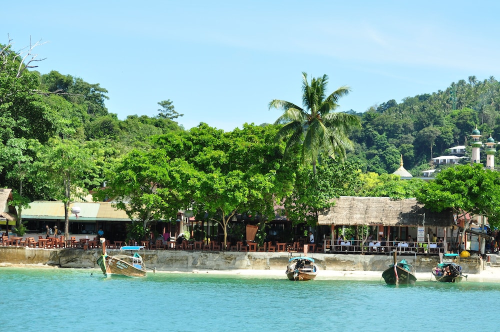 Phi Phi Rimlay Resort 42/48