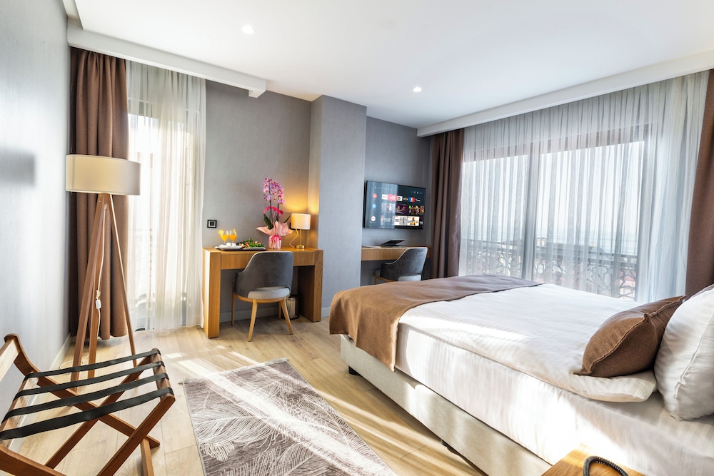 North Star Hotel 24/43