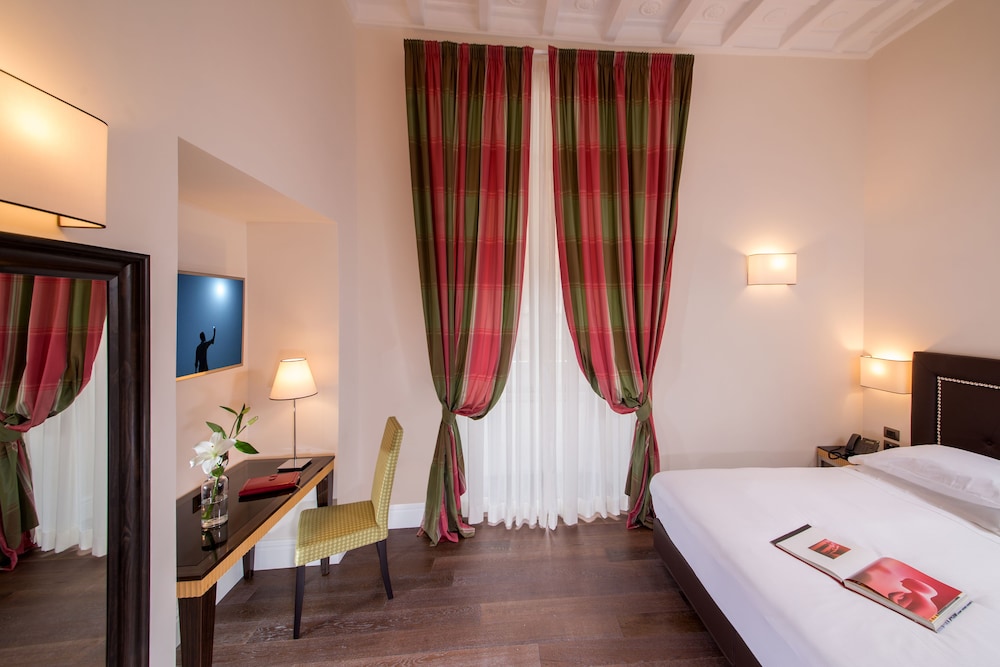 STANDARD, DOUBLE OR TWIN BED