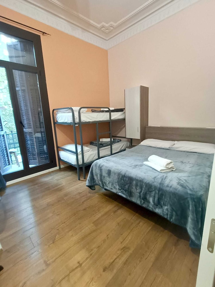 SANT ANTONI HOSTAL, Sustainable Tourism 15/50
